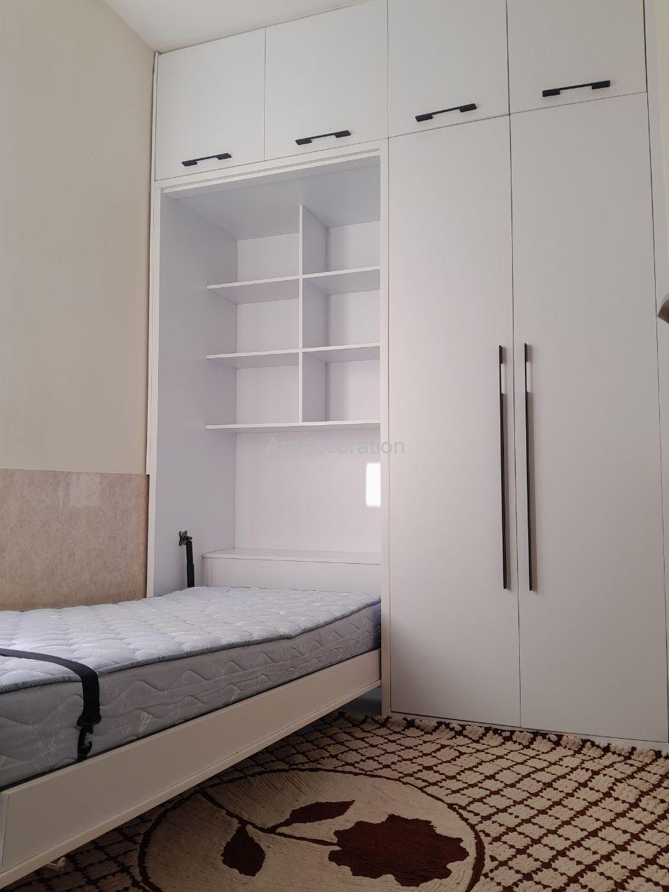 تخت تاشو کم جا یک نفره عمودی